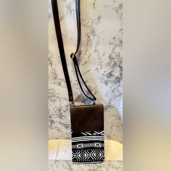 Thirty One 31 Call Me Crossbody Bag purse - Picture 3 of 3